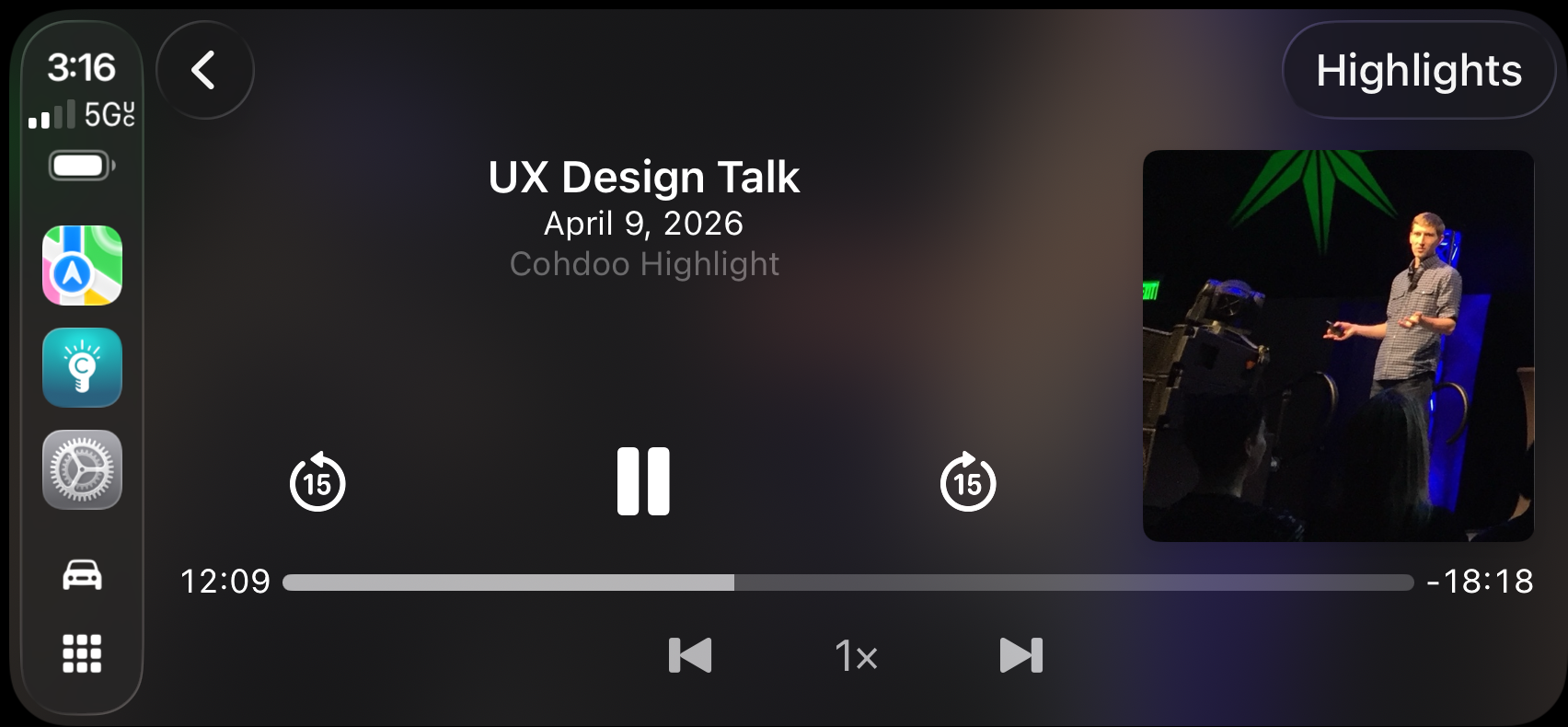 Highlight on the CarPlay display, playing a recording with its highlights